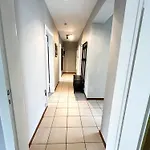 10e 90qm Wi-fi Free Parking Calm Back House Διαμέρισμα