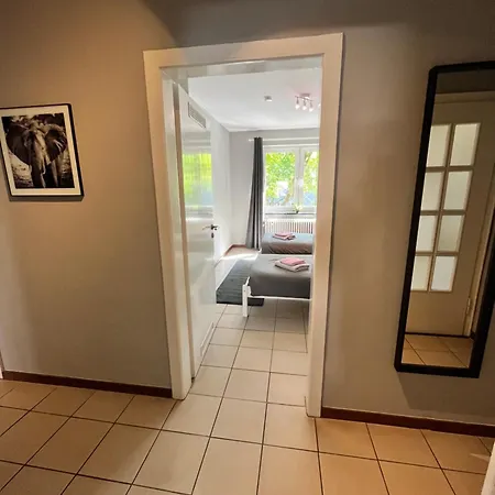Lejlighed 10e 90qm Wi-fi Free Parking Calm Back House