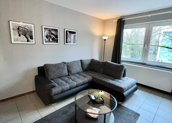 Apartman 10e 90qm Wi-fi Free Parking Calm Back House *