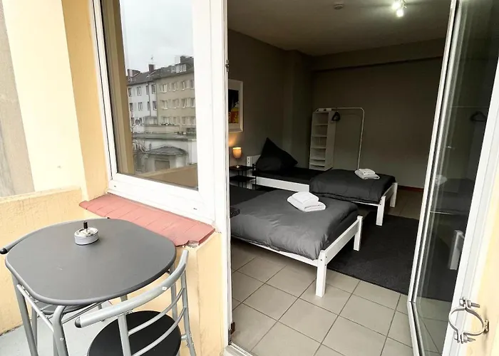 Apartman 10e 90qm Wi-fi Free Parking Calm Back House *