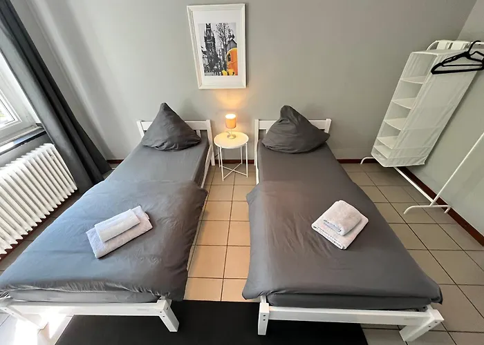 Apartman 10e 90qm Wi-fi Free Parking Calm Back House *