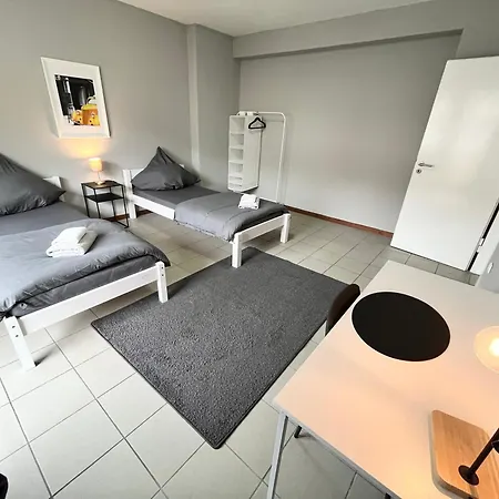 Apartament 10e 90qm Wi-fi Free Parking Calm Back House *