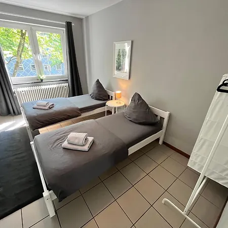 10e 90qm Wi-fi Free Parking Calm Back House