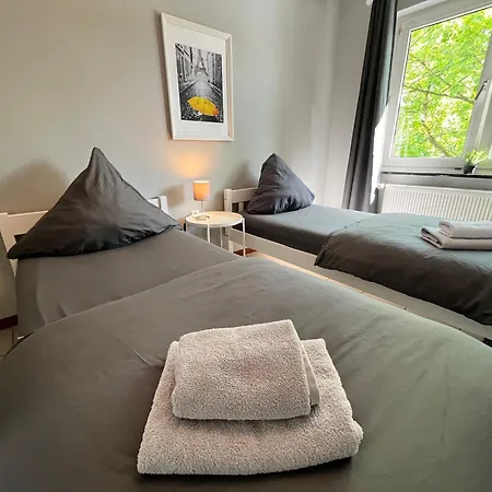 10e 90qm Wi-fi Free Parking Calm Back House * Dortmund