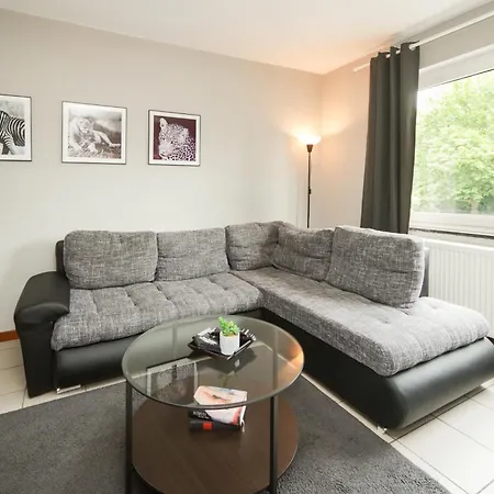 Apartament 10e 90qm Wi-fi Free Parking Calm Back House *