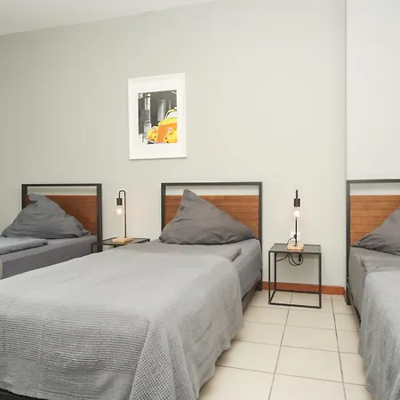 10e 90qm Wi-fi Free Parking Calm Back House Apartament