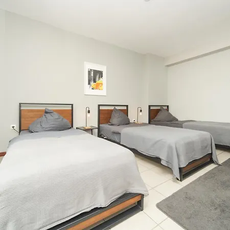 Apartament 10e 90qm Wi-fi Free Parking Calm Back House *