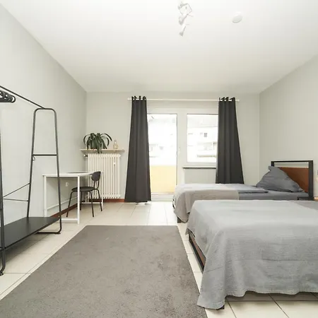 Apartament 10e 90qm Wi-fi Free Parking Calm Back House