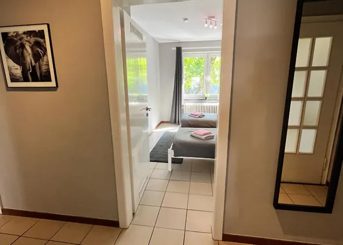 公寓 10e 90qm Wi-fi Free Parking Calm Back House